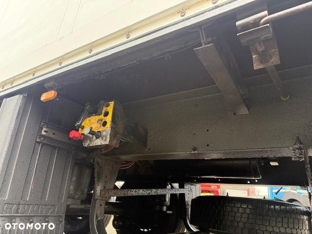 Schmitz Cargobull SKO24 IZOTERMA Naczepa Ciężarowa, OSIE SAF, PODNOSZONA OŚ, RAMA W OCYNKU, ŚCIANA 5,5CM - 16