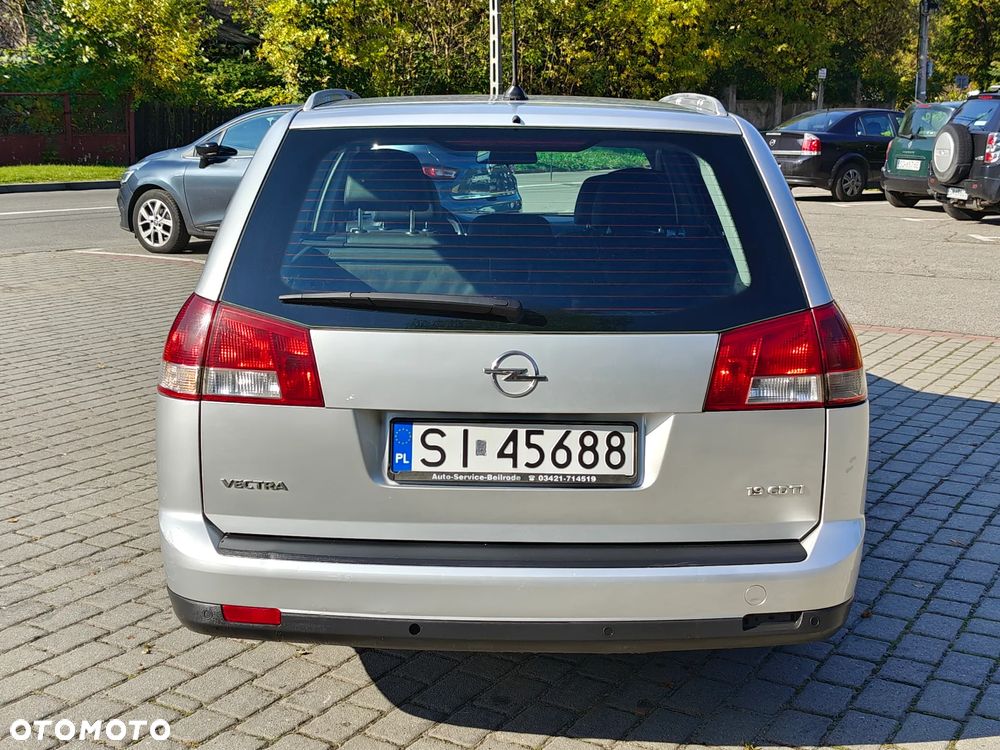 Opel Vectra 1.9 CDTI Caravan - 13