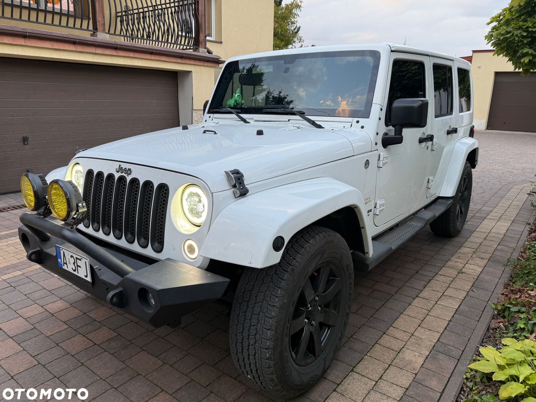 Jeep Wrangler - 1
