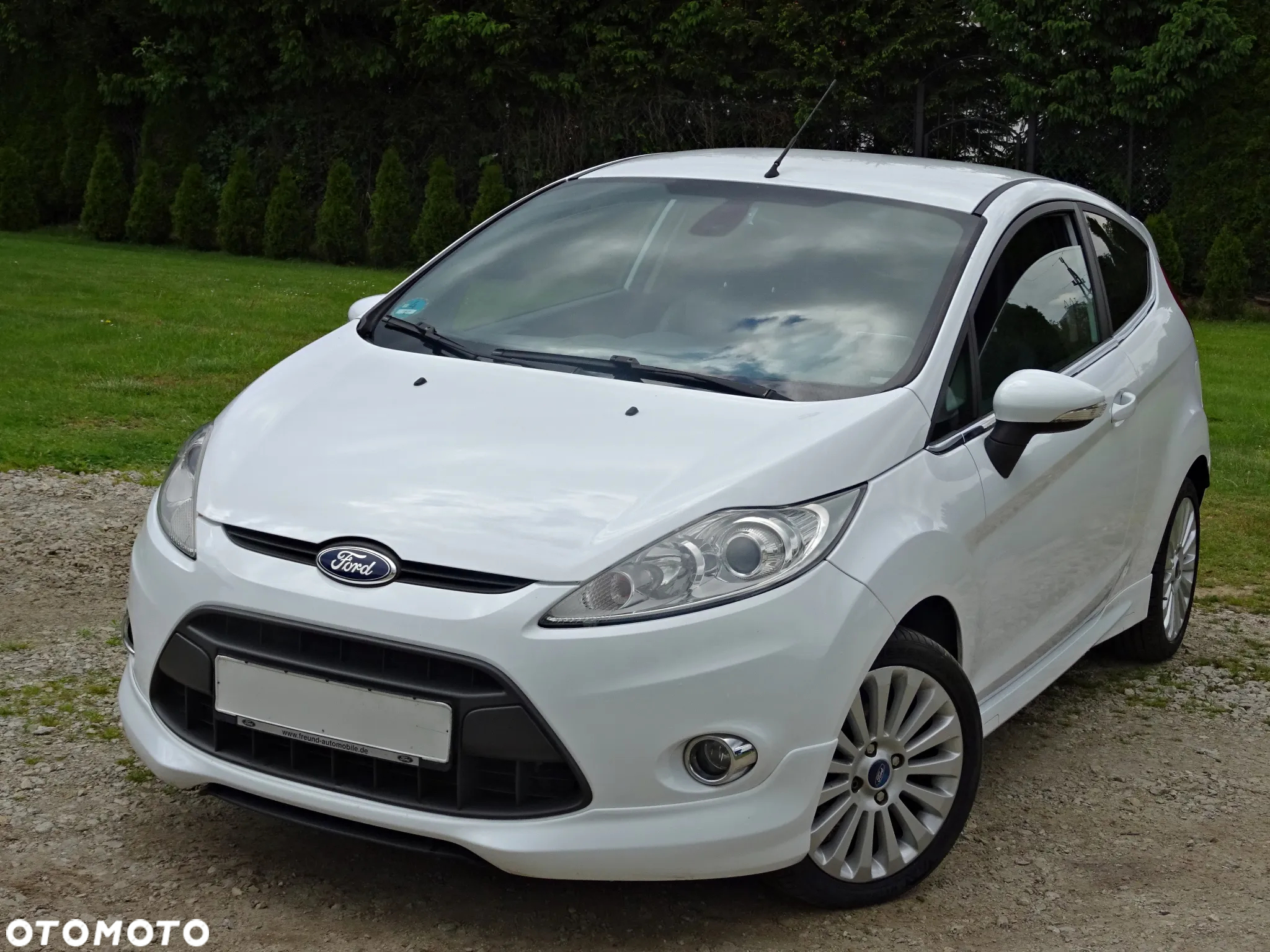 Ford Fiesta - 23