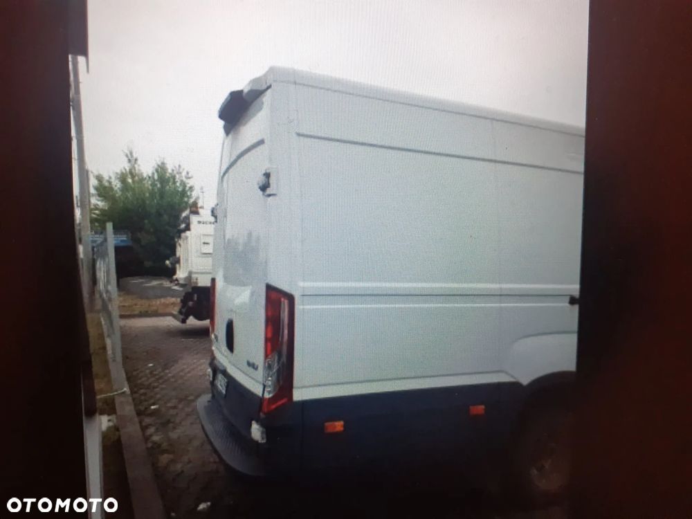 Iveco 35c14 - 4