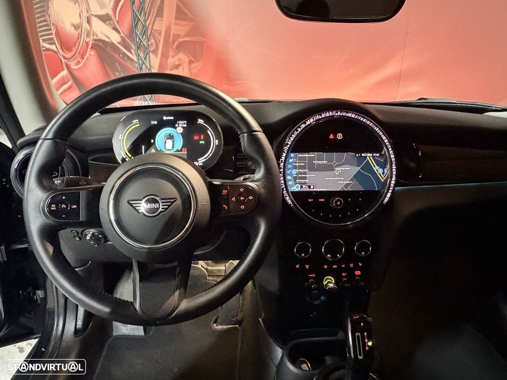 MINI 3 Portas Cooper SE Premium Essential - 10