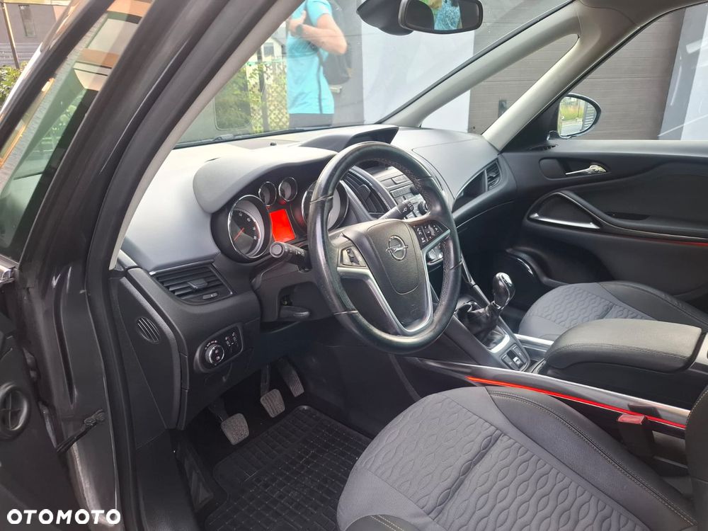 Opel Zafira 1.4 T Cosmo EcoFLEX S&S EU6 - 5