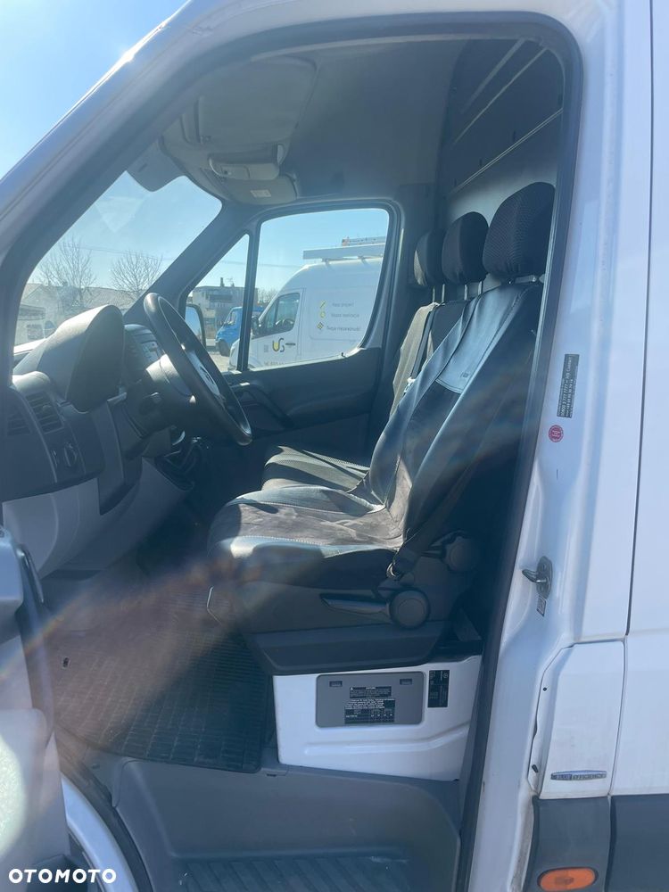 Mercedes-Benz Sprinter - 8