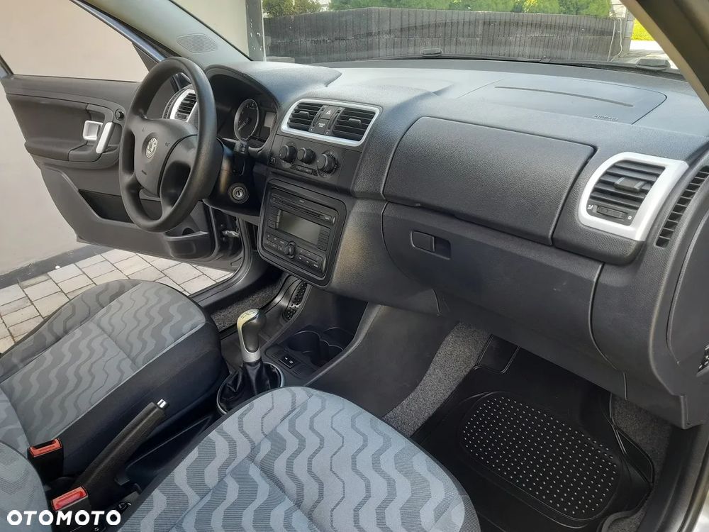 Skoda Fabia - 8