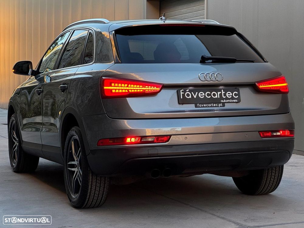 Audi Q3 2.0 TDi Business Line - 3