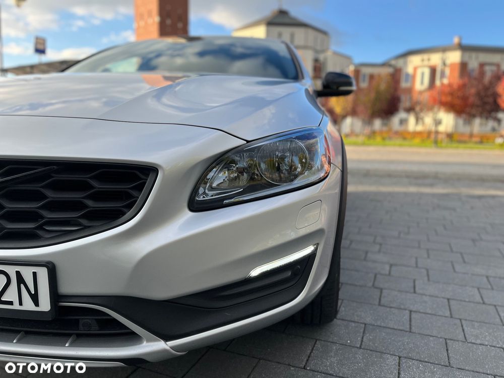Volvo V60 T5 Drive-E Momentum - 23