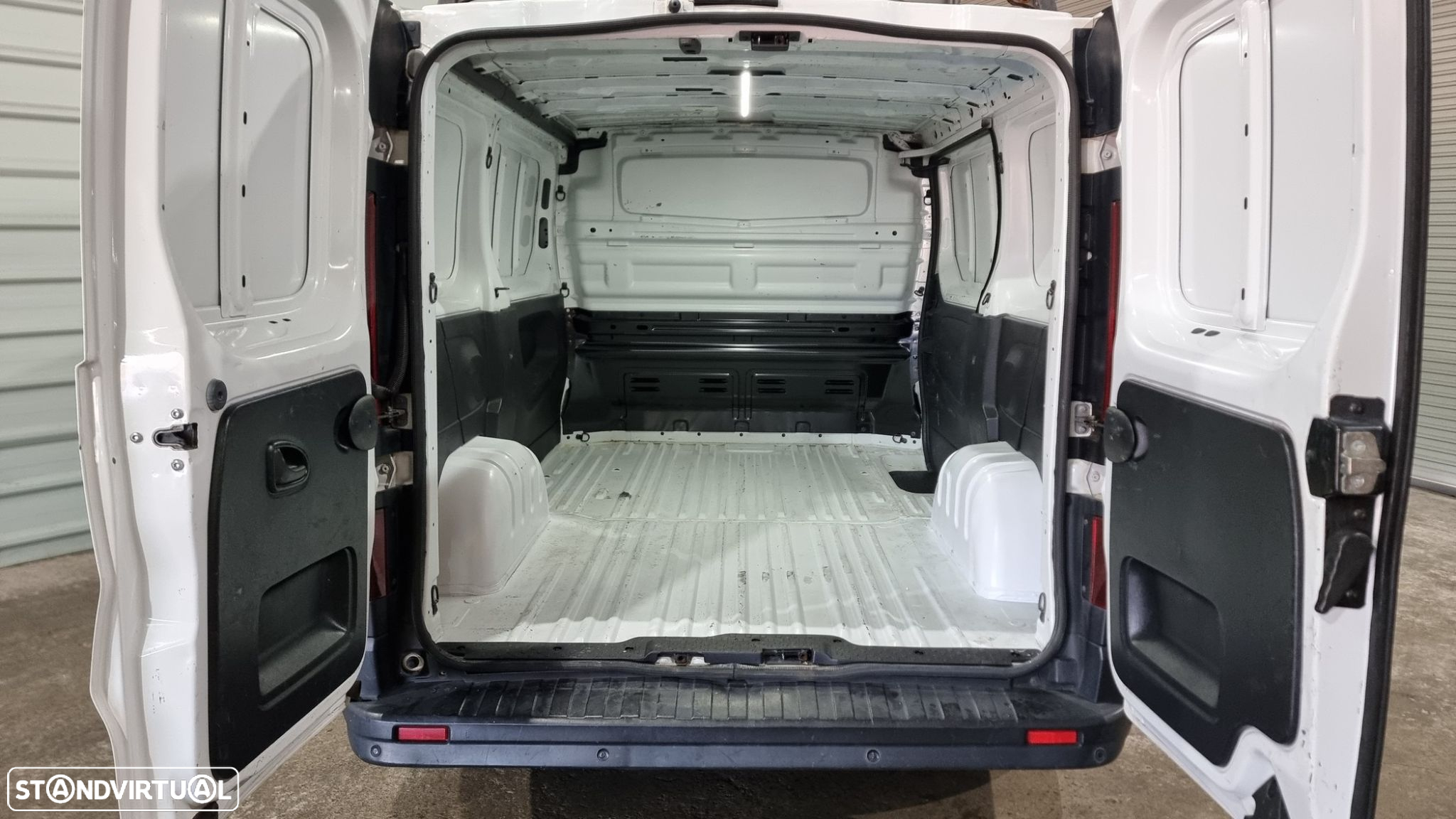Renault Trafic 1.6 dCi L1H1 1.0T - 29