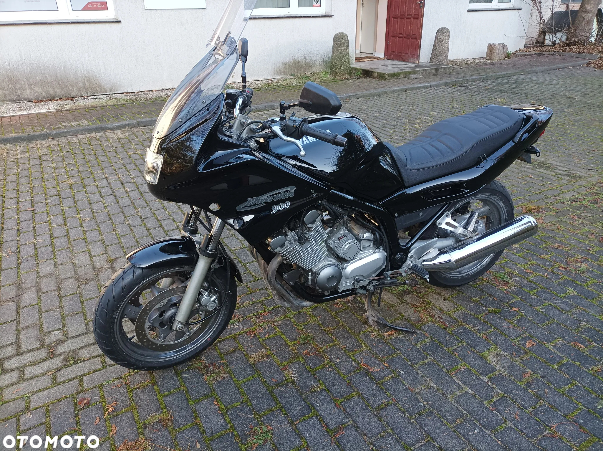 Yamaha XJ - 2