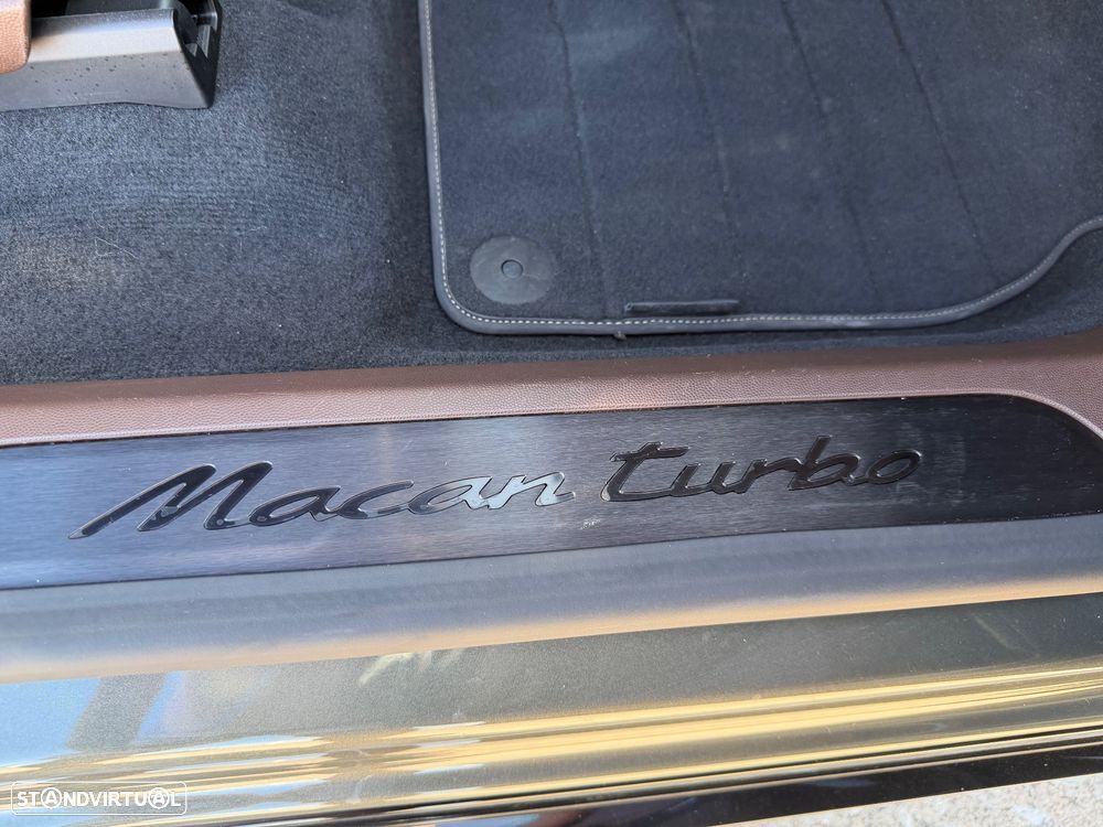 Porsche Macan Electric Turbo - 9