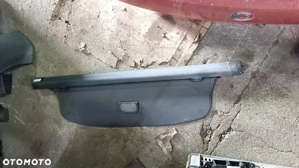 AUDI A4 AVANT KOMBI ROLETA BAGAŻNIKA 8K9863553 8K  8K9 863 553 Kolor: 94H czarny B8