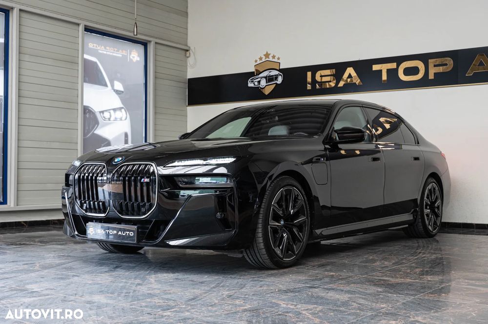 BMW M7 M760e xDrive - 1