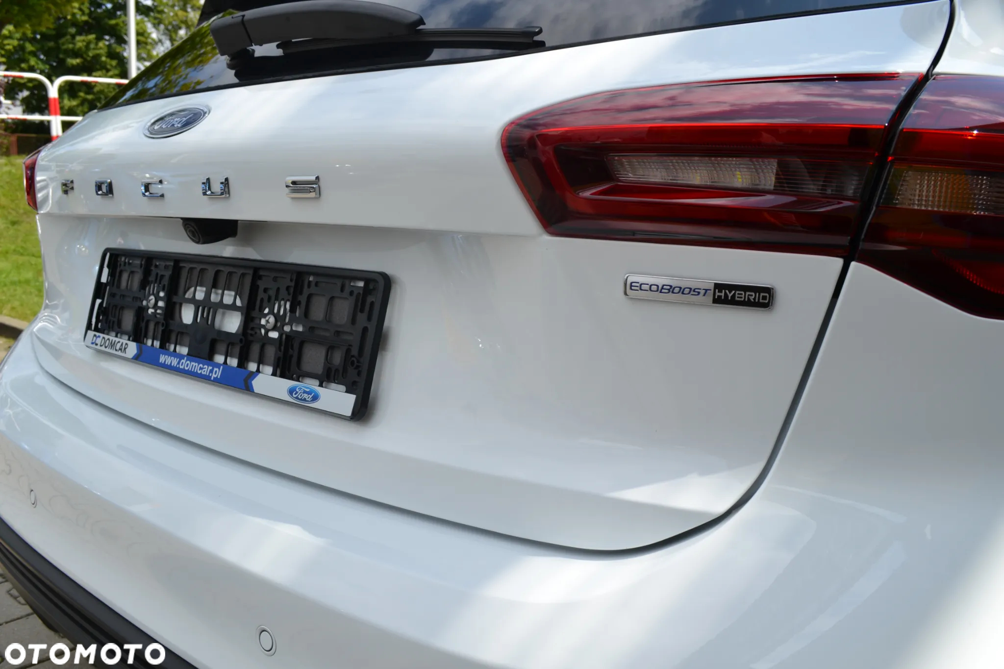 Ford Focus 1.0 EcoBoost Hybrid ST-LINE - 8