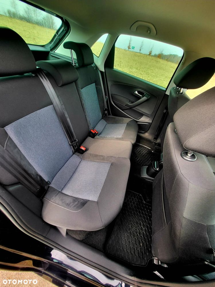 Volkswagen Polo - 14