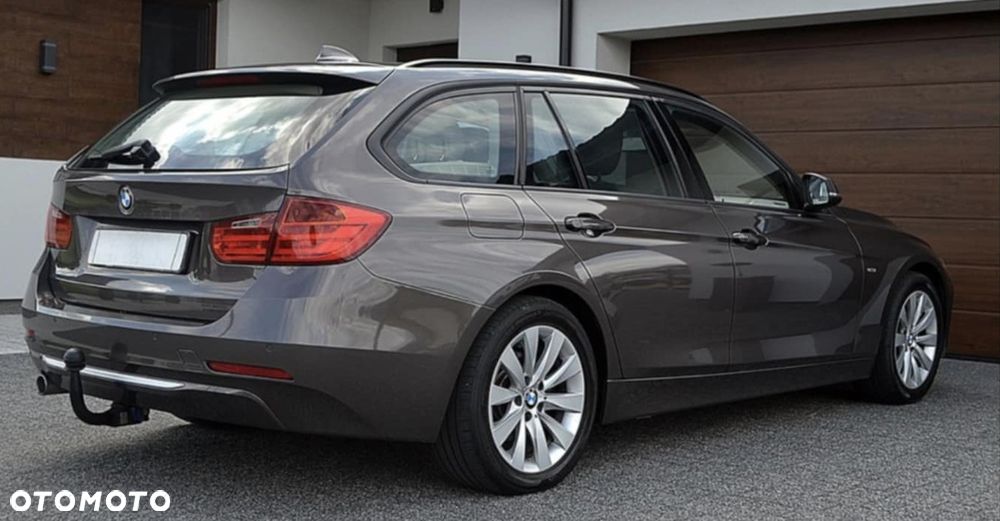 BMW Seria 3 318d Modern Line - 9