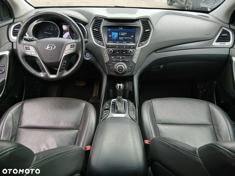 Hyundai Santa Fe - 23