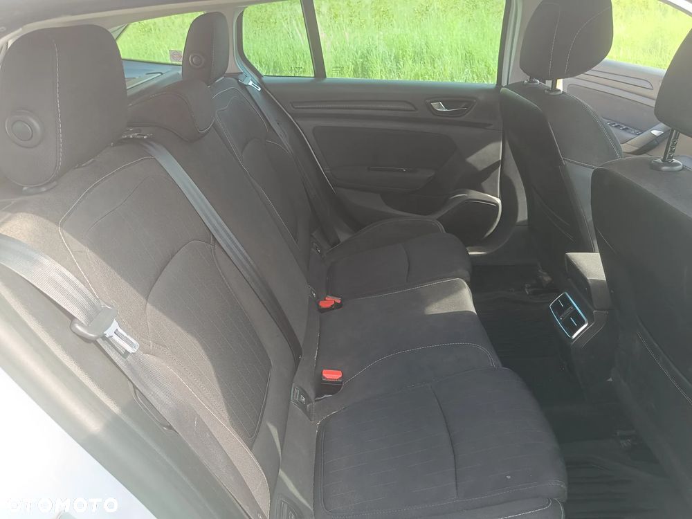 Renault Megane 1.6 SCe Limited 2018 - 11