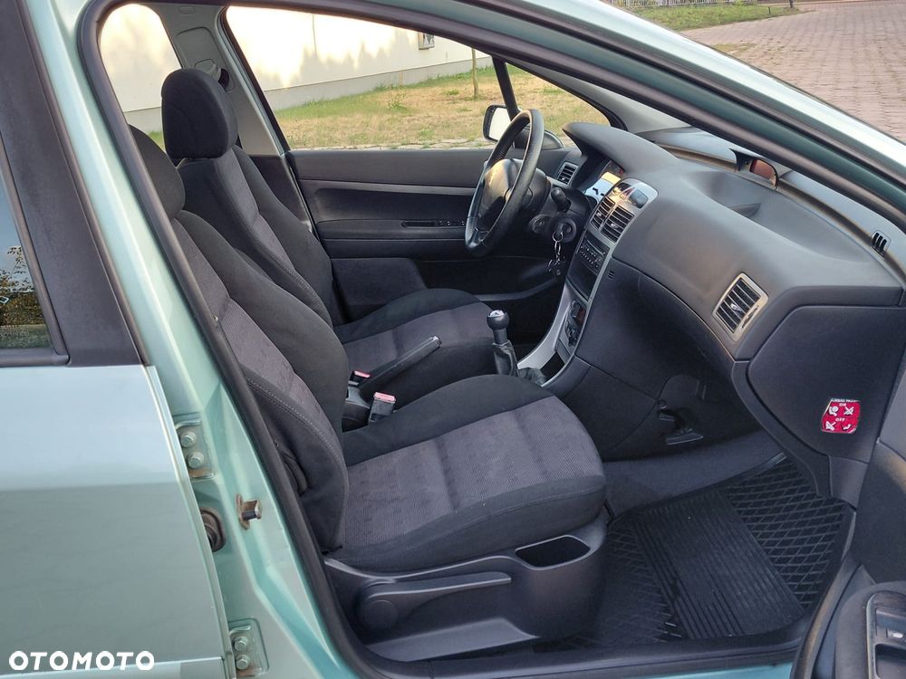 Peugeot 307 - 14