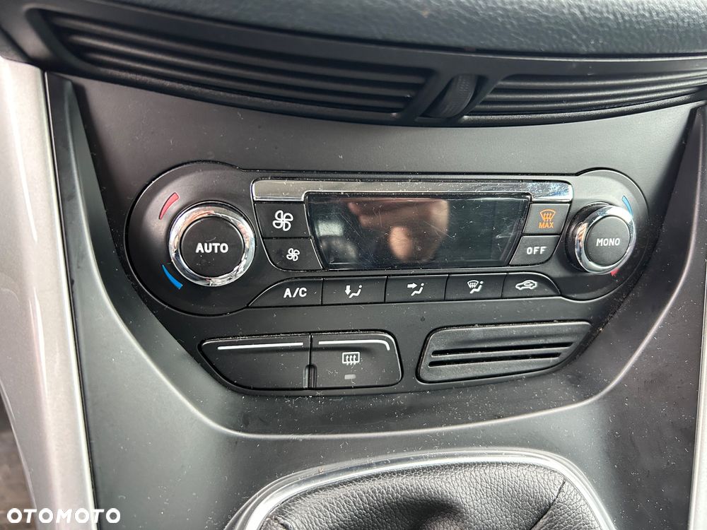 Ford C-MAX 2.0 TDCi Titanium - 19