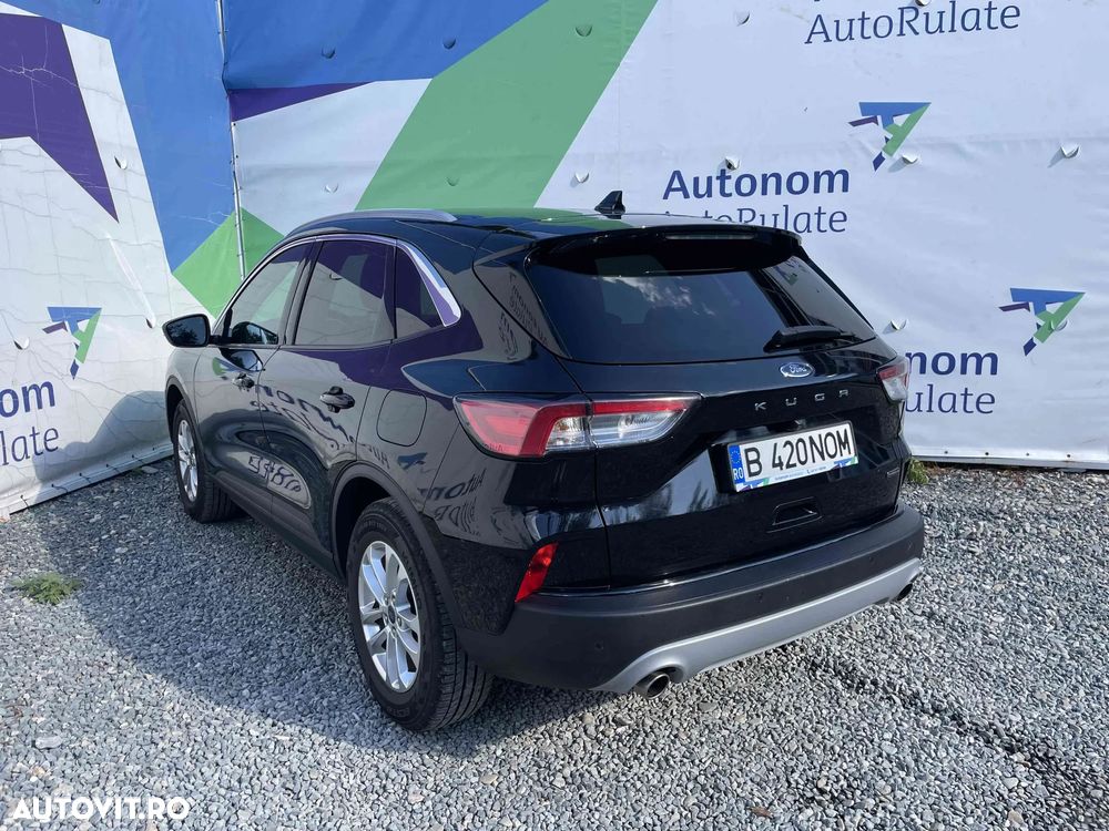 Ford Kuga - 4