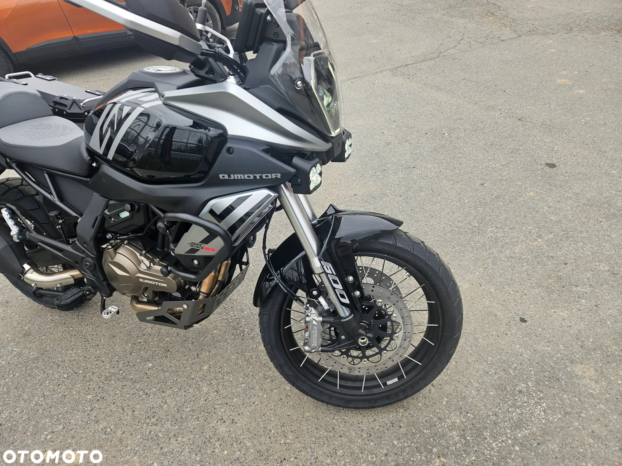 QJMOTOR SRT 600SX - 13