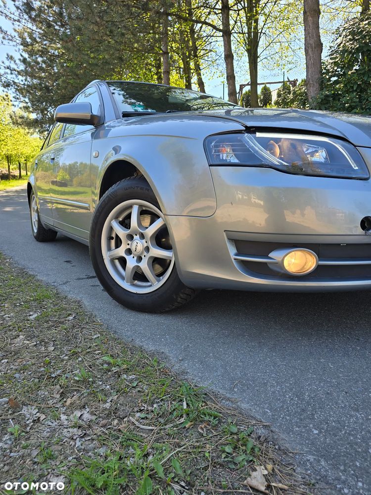 Audi A4 Avant - 22
