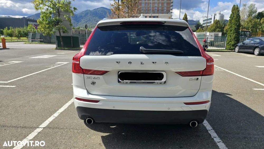 Volvo XC 60 D4 AWD Geartronic Momentum - 6