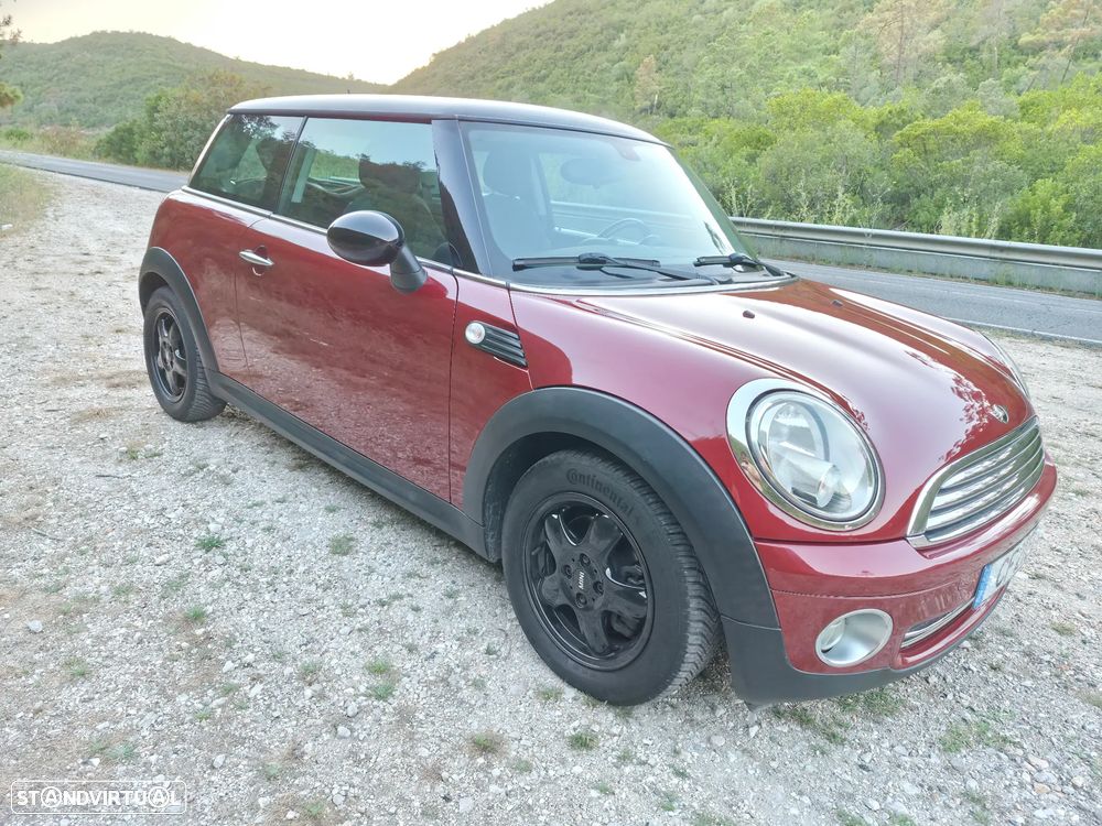 MINI 3 Portas One - 2
