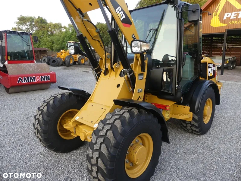 Caterpillar CAT 906H2 Z Niemiec / Tylko 3430mtg Serwis Cata / BEZ DPF / - 22