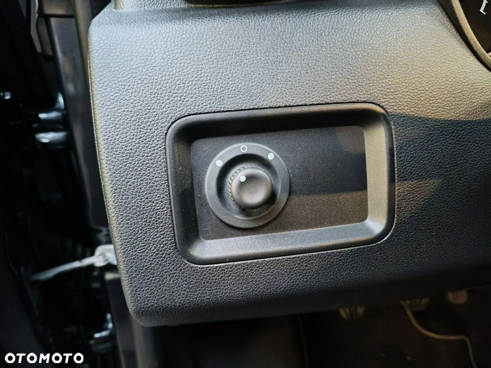 Dacia Duster 1.6 SCe Prestige - 19