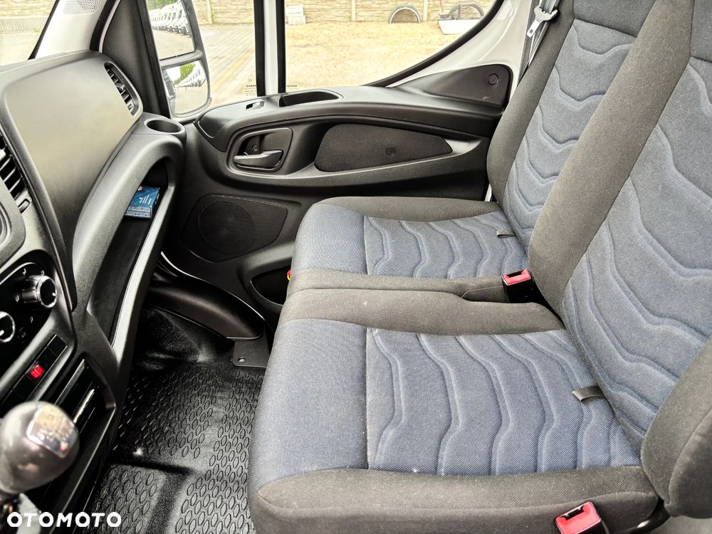 Iveco 50C15,,50C17,,50C18,,35C15,,35C17,,35C18,,35C13 ZAREJESTROWANY NA 3500 KG - 9