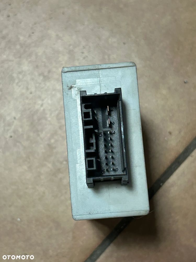 BMW F01 F02 F10 F11 MODUŁ SERVOTRONIC 6872117 - 3