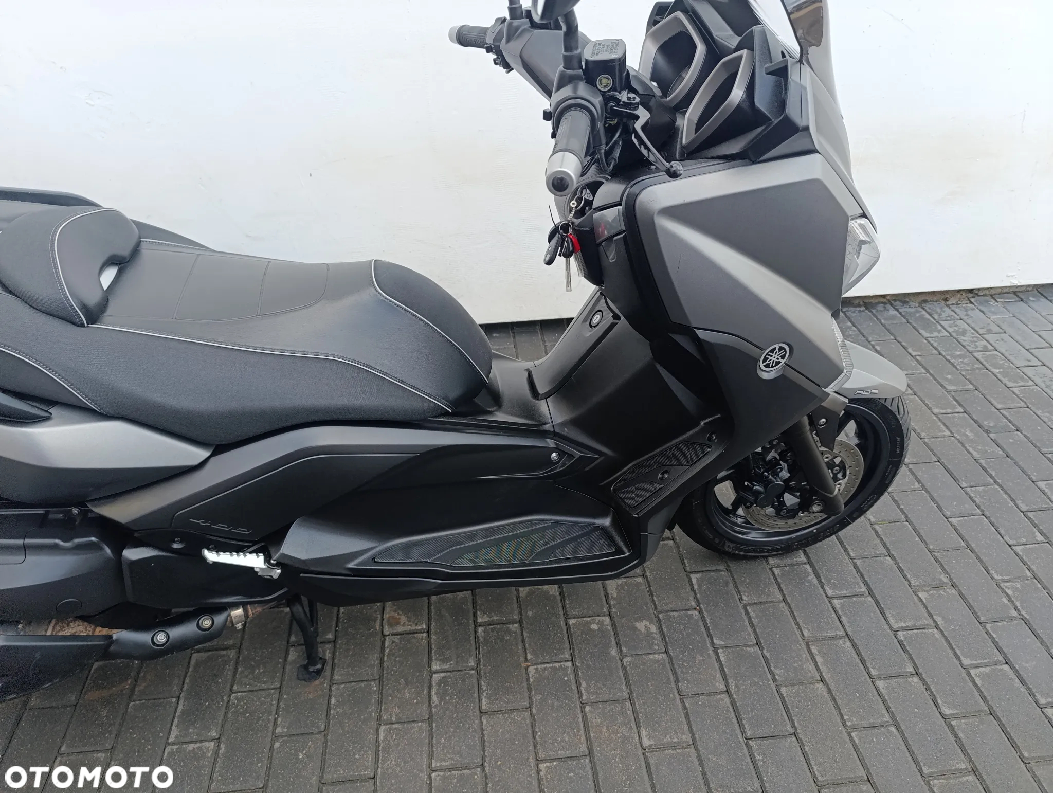 Yamaha X-max - 26