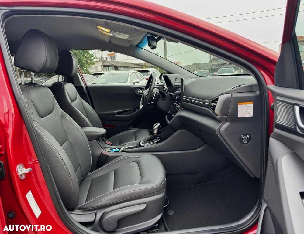 Hyundai IONIQ Plug-In Hybrid 1.6 141CP Exclusive - 22