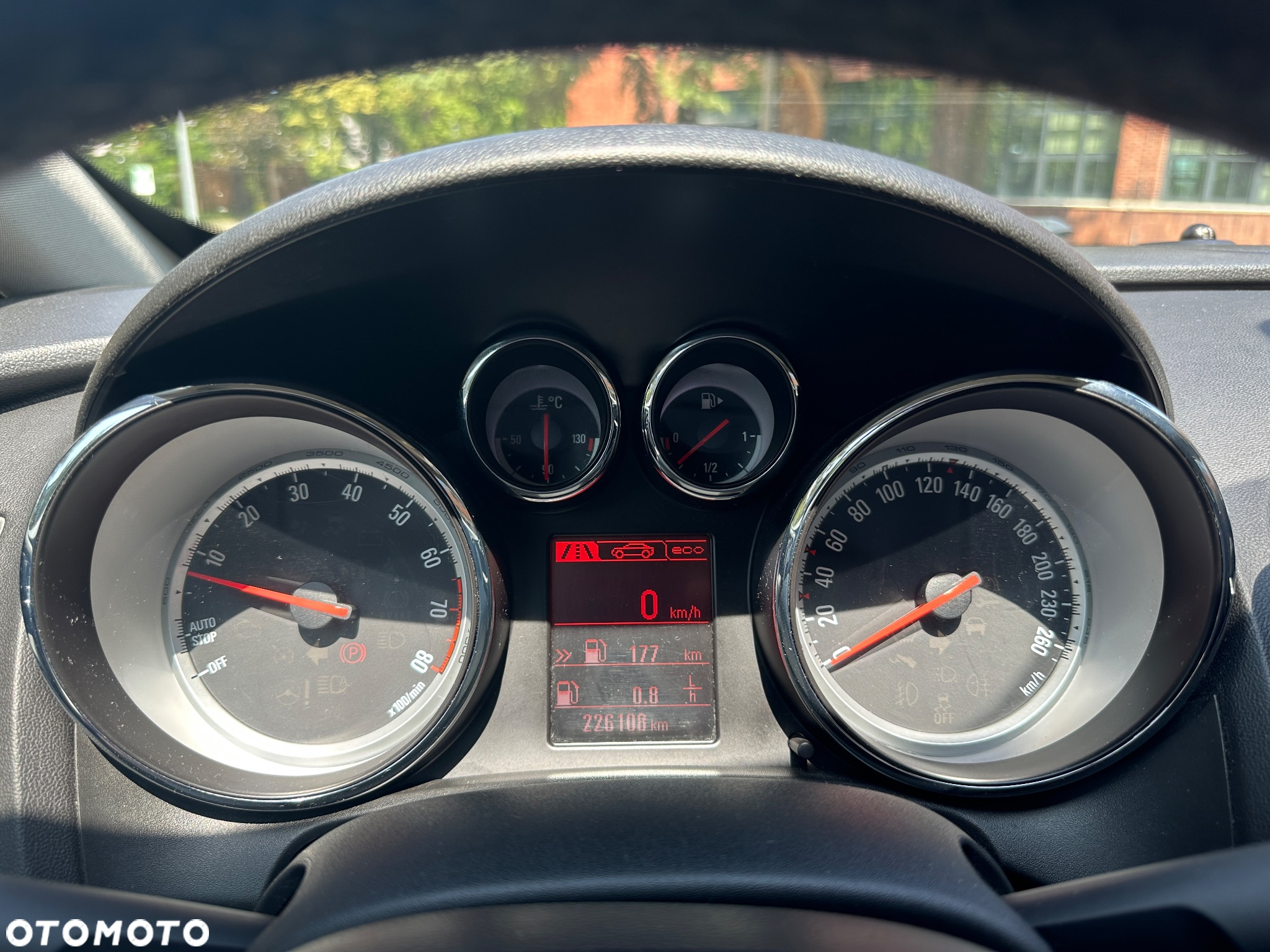 Opel Astra GTC 1.4 Turbo - 8