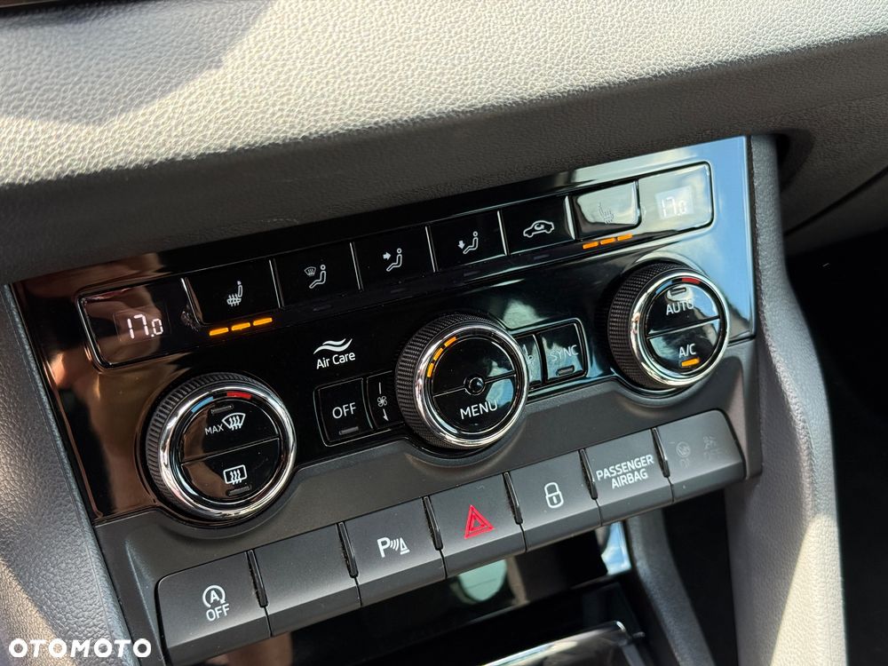 Skoda Karoq 1.5 TSI ACT DSG Sportline - 33