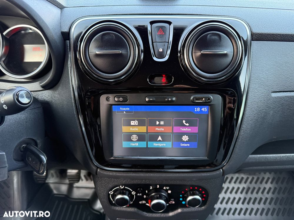 Dacia Lodgy 1.5 dCi Stepway - 36