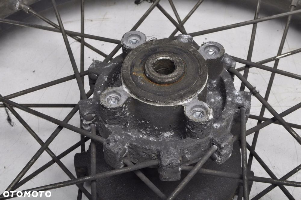 MUTT RAZORBACK 125  KOŁO BRIXTON MASH SINNIS HERALD MOTOCYKLOWE TYŁ - 6