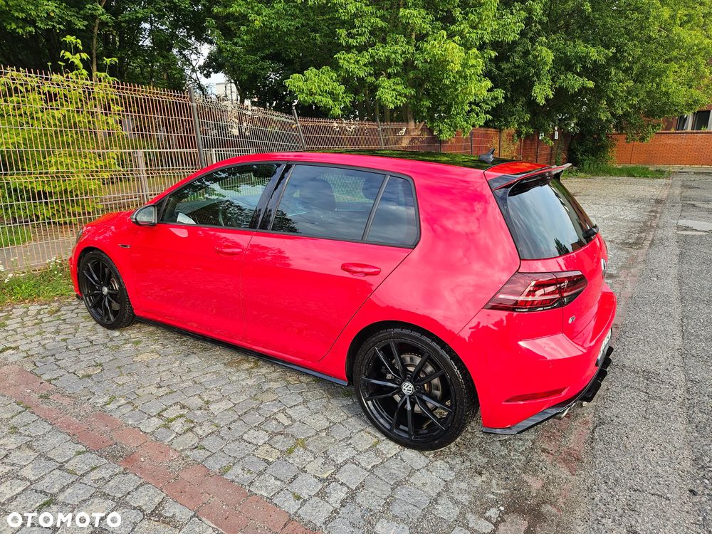 Volkswagen Golf - 12