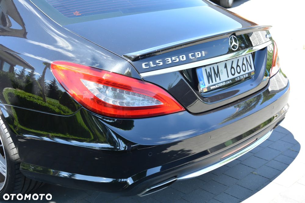 Mercedes-Benz CLS 350 CDI 4-Matic BlueEff - 12