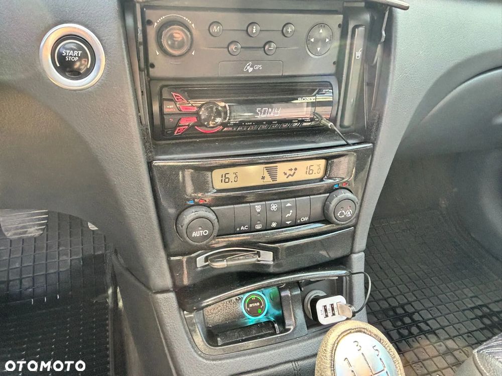 Renault Laguna 1.8 Privilege - 11