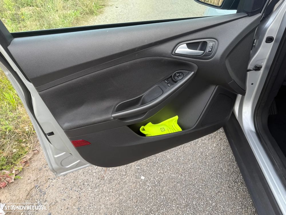 Ford Focus SW 1.5 EcoBlue S&S ACTIVE STYLE - 12