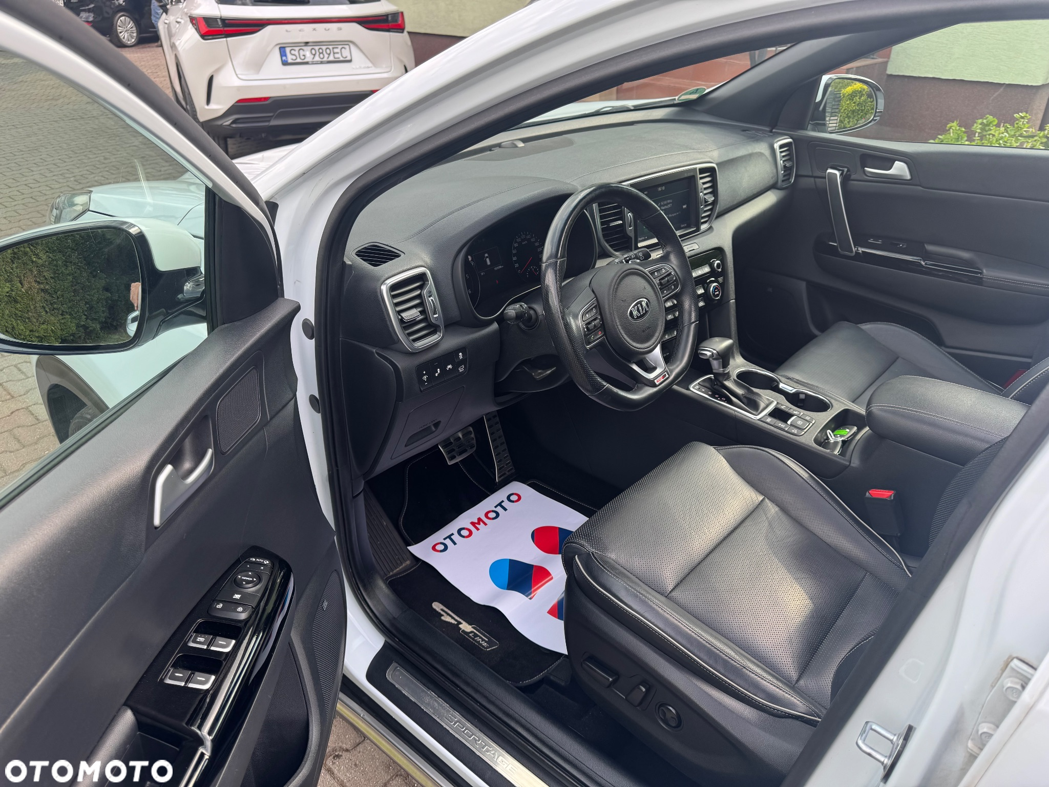Kia Sportage 2,0 CRDI AWD GT Line - 14