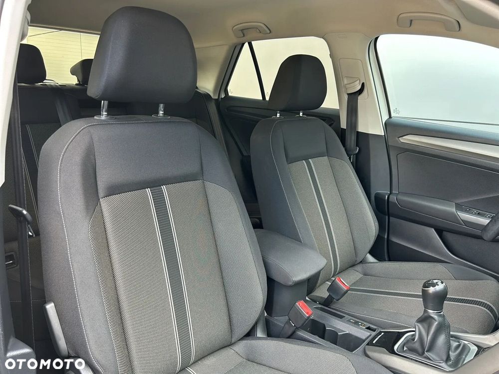 Volkswagen T-Roc 1.0 TSI Advance - 19