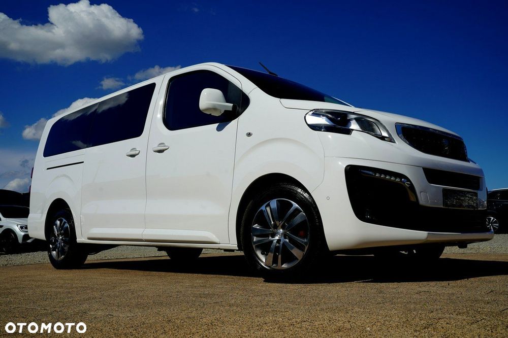 Peugeot Traveller - 6