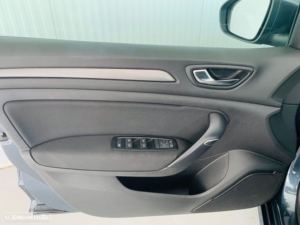 Renault Mégane Sport Tourer 1.5 Blue dCi Techno - 6