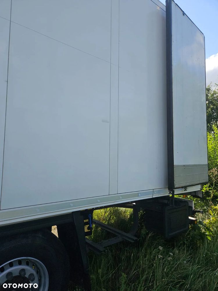 Schmitz Cargobull SKO 24 - 3