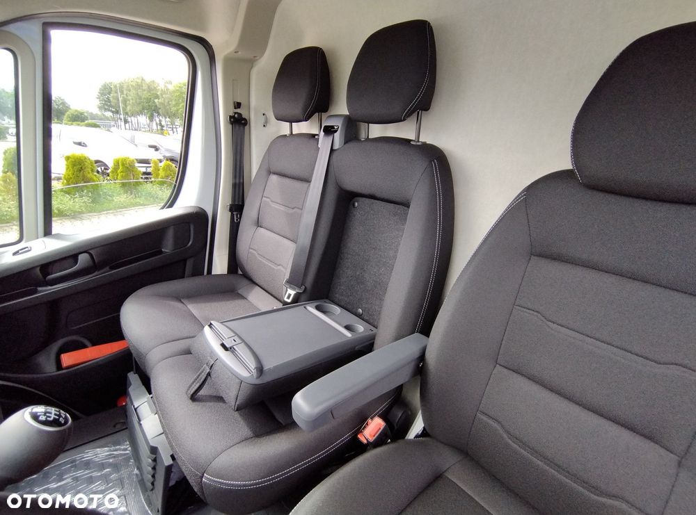 Opel movano Movano Furgon L3H2 2.2 Diesel 140KM MT6 Euro 6E DMC 3.3t 13m3 - 27