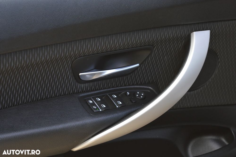 BMW Seria 3 318d Advantage - 28