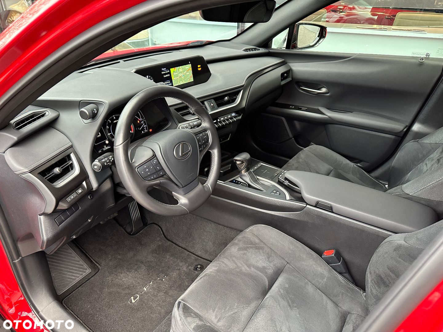 Lexus UX 200 Optimum 2WD - 18